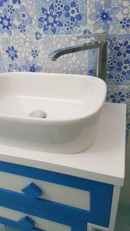 סן ויטו לו קאפו Azul Apartment Con Vasca Idromassaggio מראה חיצוני תמונה