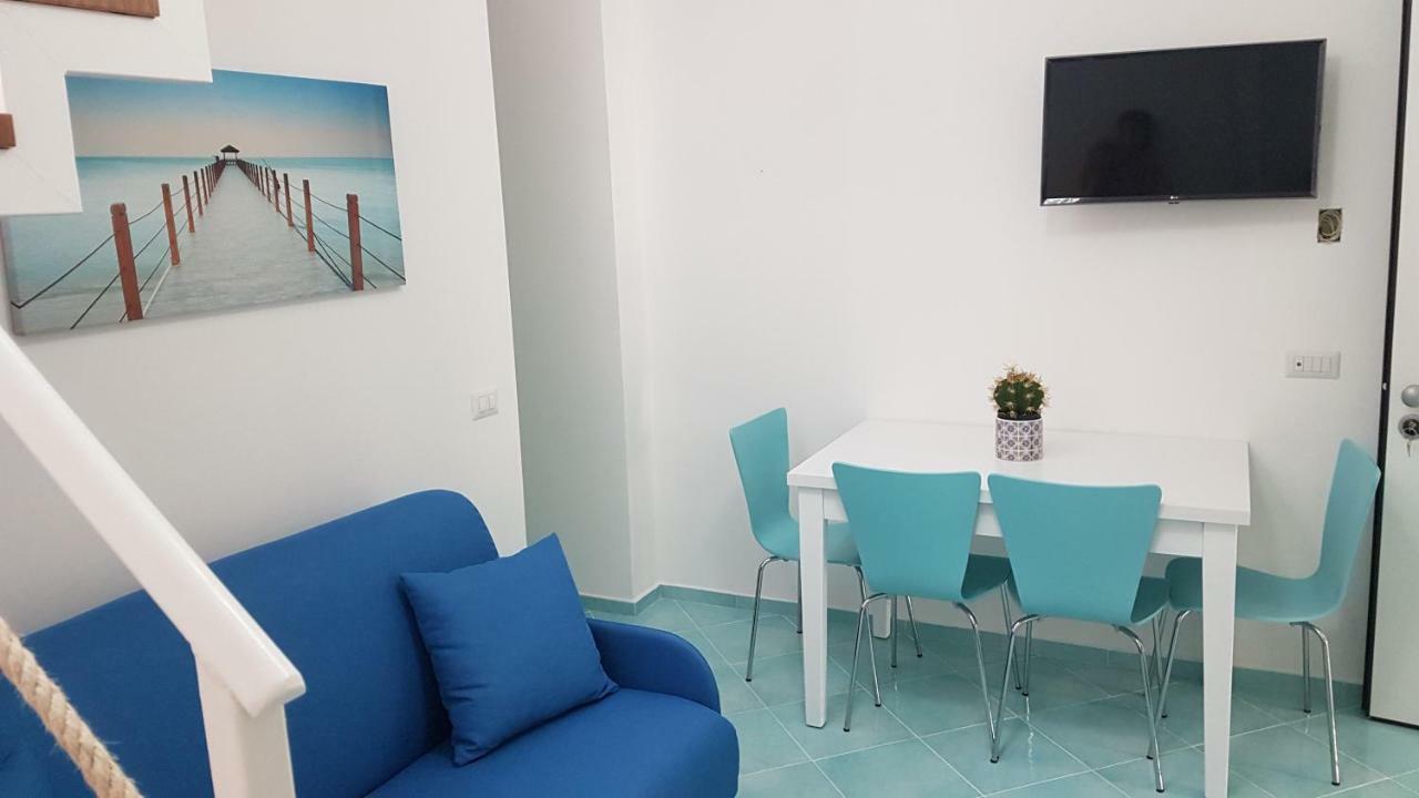 סן ויטו לו קאפו Azul Apartment Con Vasca Idromassaggio מראה חיצוני תמונה